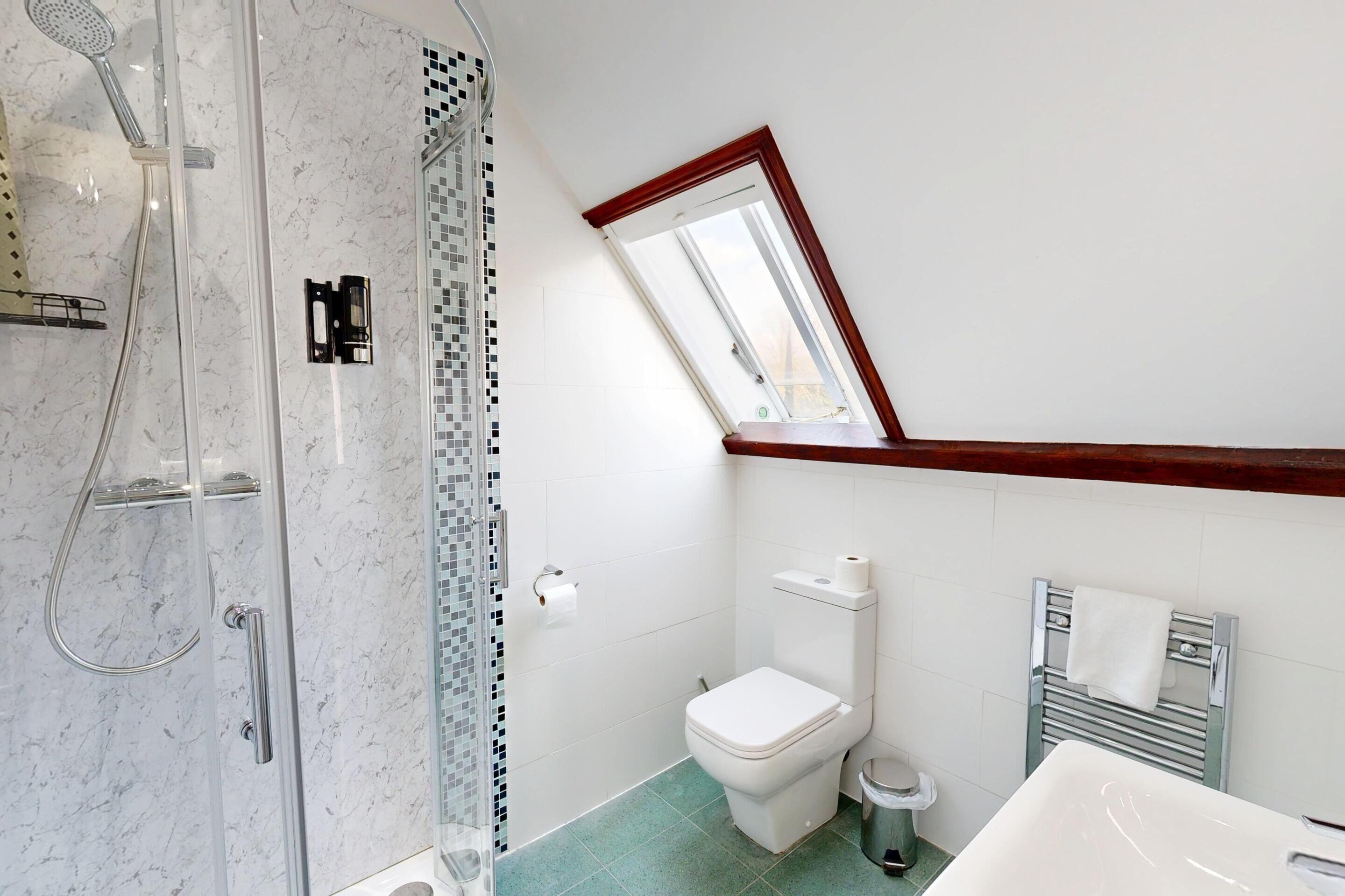 Standard Double Room | Bathroom | Shower, hair dryer, towels, soap