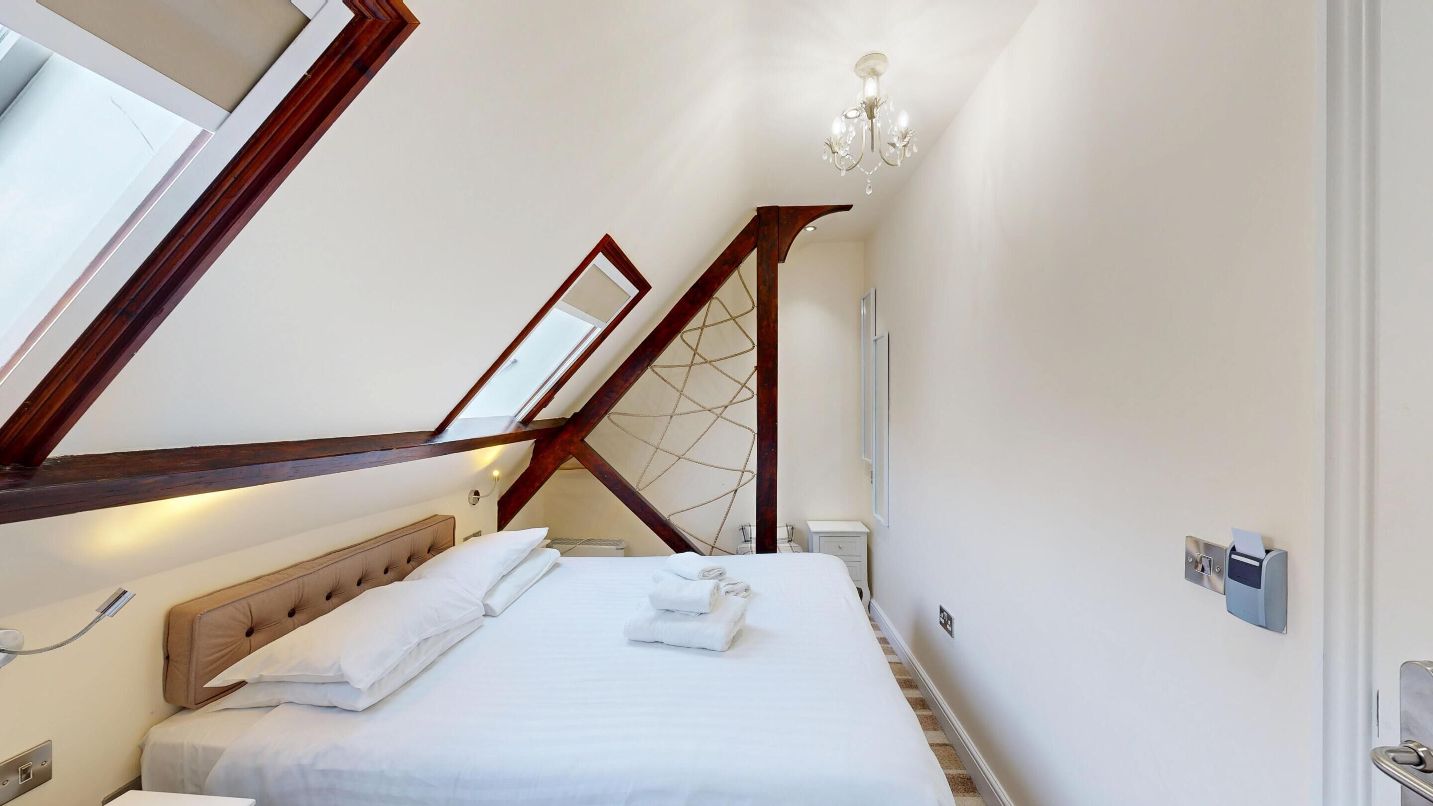 Tabla de planchar con plancha y wifi gratis 