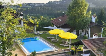 WaldGlück - relaxation & nature in the Bavarian Forest with pool, sauna & top location