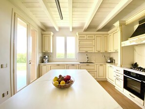 Microwave, oven, stovetop, dishwasher - Discover Co-Loft Tuscany (Lamporecchio)