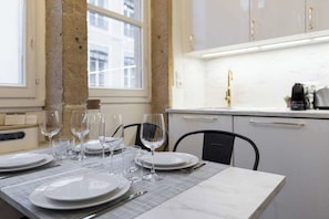 Apartment | Dining