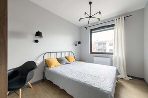 1 chambre, fer et planche à repasser, Wi-Fi, draps fournis