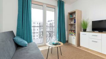 Een televisie en een kantoor