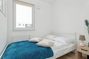 1 chambre, fer et planche à repasser, lit parapluie, Wi-Fi