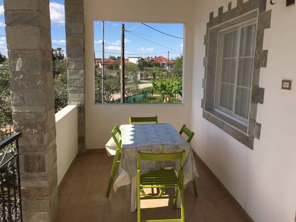 Apartment, 2 Schlafzimmer, Balkon, Gartenblick | Balkon
