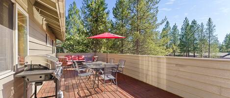 House, 4 Bedrooms | Outdoor dining