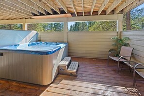 Hus, 4 soverom | Utendørs boblebad
