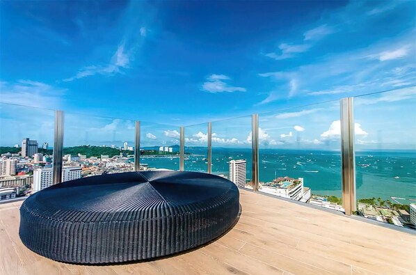 Condo, 1 Bedroom, Accessible, Smoking | Terrace/patio