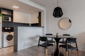 Dining - MOT + GuateFlat 'E' - 1 Bd Balcony Palermo Soho (Buenos Aires)