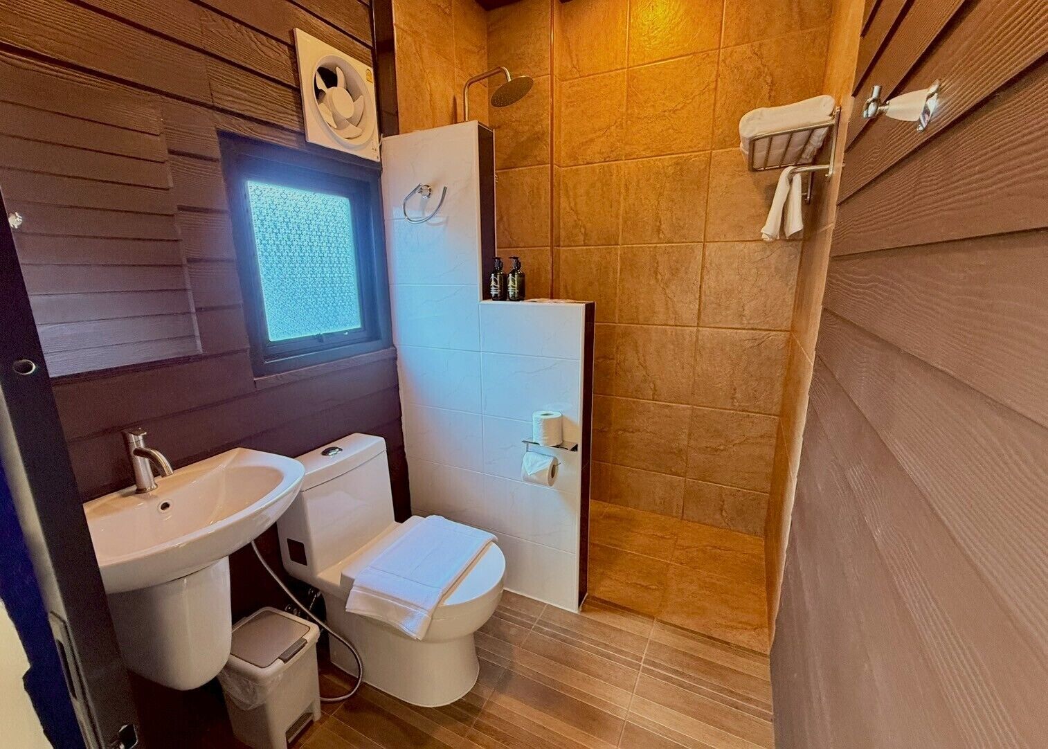 Foto - Tha Phae Village