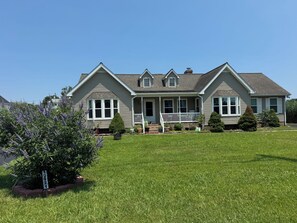 Exterior - Your ideal 4-bdrm spacious  gateway awaits (Ocean City)