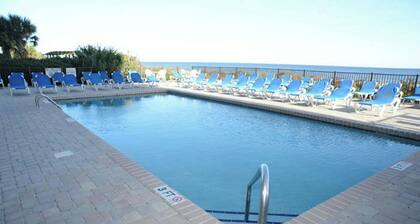 Bluewater Resort 813 - Oceanview 1 Bedroom Condo