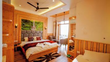 Superior Room, Balcony, Hill View