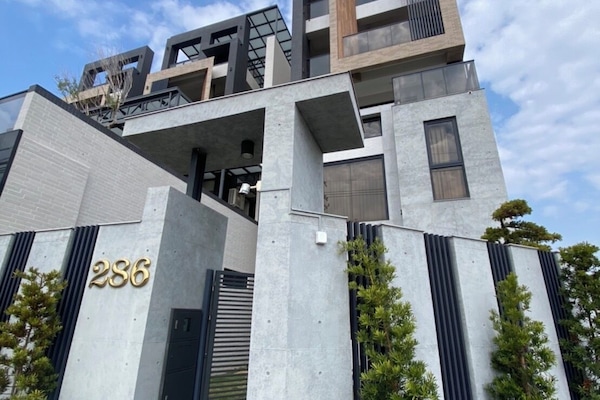 Fachada de la propiedad