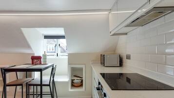 Fridge, microwave, oven, toaster