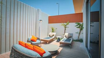 Deluxe Villa, 2 Bedrooms, Terrace, Garden View | Terrace/patio