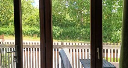 Chez les Petits 
Studio en pleine campagne ...
Animaux de compagnie admis