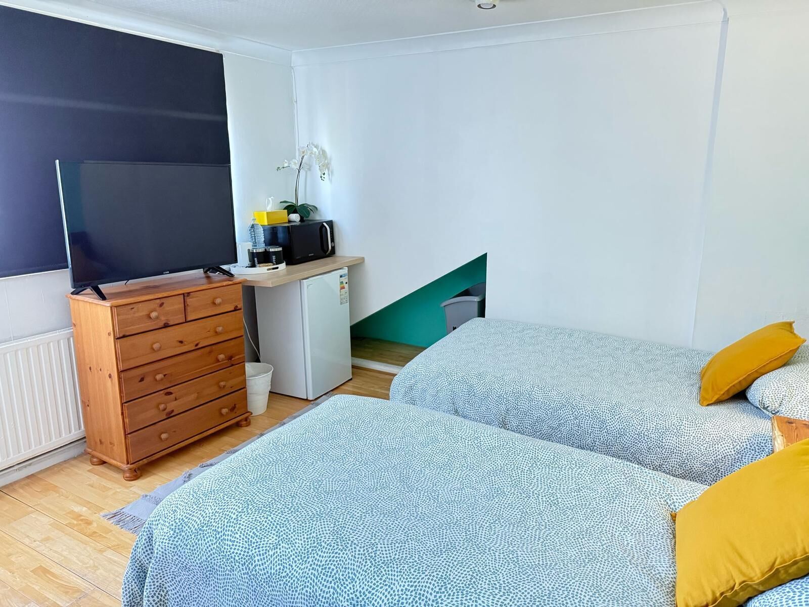 Blackout drapes, iron/ironing board, free WiFi, bed sheets