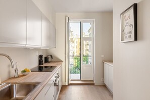 Appartement Confort, plusieurs lits, non-fumeur, balcon | Cuisine privée