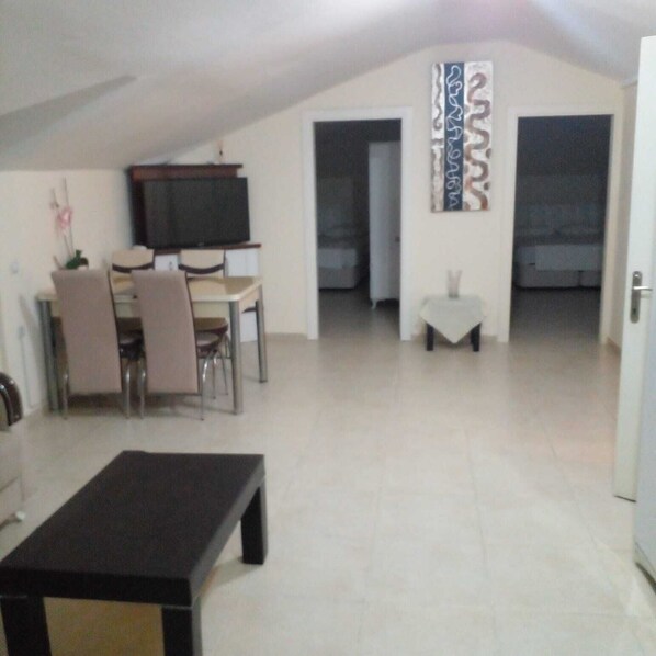 Interior - large 2-bedroom apartment with 8 metre's balkony NOT far from beach (Fethiye)