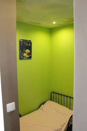 1 chambre, fer et planche à repasser, Wi-Fi