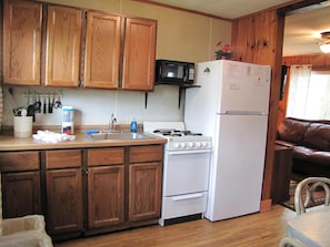 Standard Cabin, 2 Bedrooms | Private kitchen