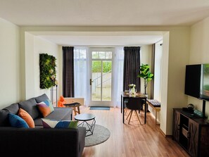 Smart TV, fireplace, books