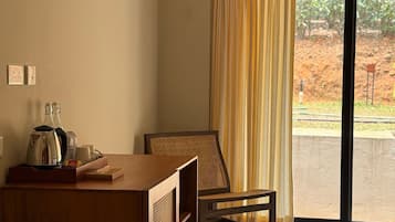 Desk, blackout drapes, iron/ironing board, free WiFi