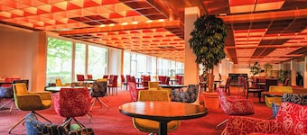 Bettenburg Hotel & Hostel