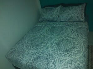 2 Schlafzimmer, Bügeleisen/Bügelbrett, kostenloses WLAN, Bettwäsche