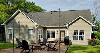 A cozy and charming home located near gorgeous beaches and a bustling downtown.