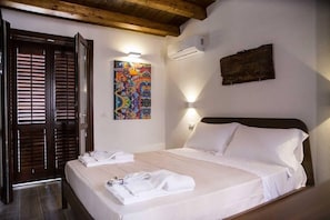 3 chambres, bureau, fer et planche à repasser, Wi-Fi gratuit