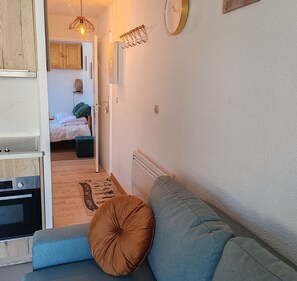 1 bedroom, iron/ironing board