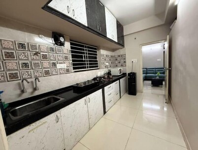 2 BHK Luxury Furnished Apartment