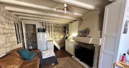 Petite maison avec jardin privé