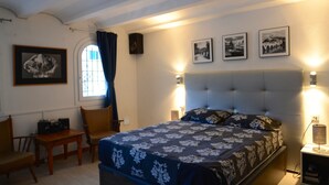 Villa | 3 bedrooms, iron/ironing board, individually furnished - Villa in Begur With Pool Near Platja de Pals (Begur)