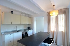 Villa | Private kitchen - Villa in Begur With Pool Near Platja de Pals (Begur)