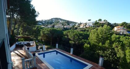 Villa in Begur With Pool Near Platja de Pals