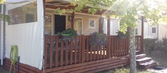 3-bedroom mobile home in front of Lake Biscarosse/Parentis