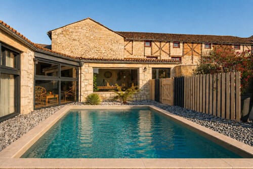 Maison Azur • Pool • Private cinema • 15 min Saumur