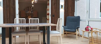 Quietly located vacation apartment with its own apiary near the train station for 5 guests