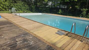 Piscine extérieure, piscine chauffée