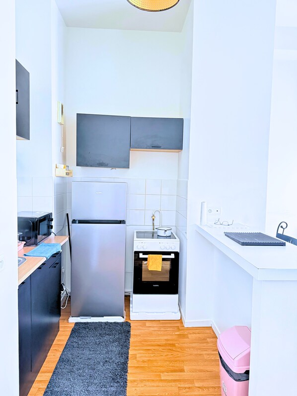 Microonde, forno, piano cottura