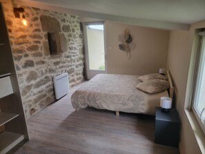 2 chambres, Wi-Fi gratuit, draps fournis