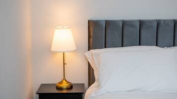 1 bedroom, iron/ironing board, Internet, bed sheets
