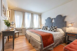 2 habitaciones, tabla de planchar con plancha y acceso a internet 