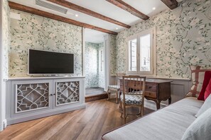 Fernseher