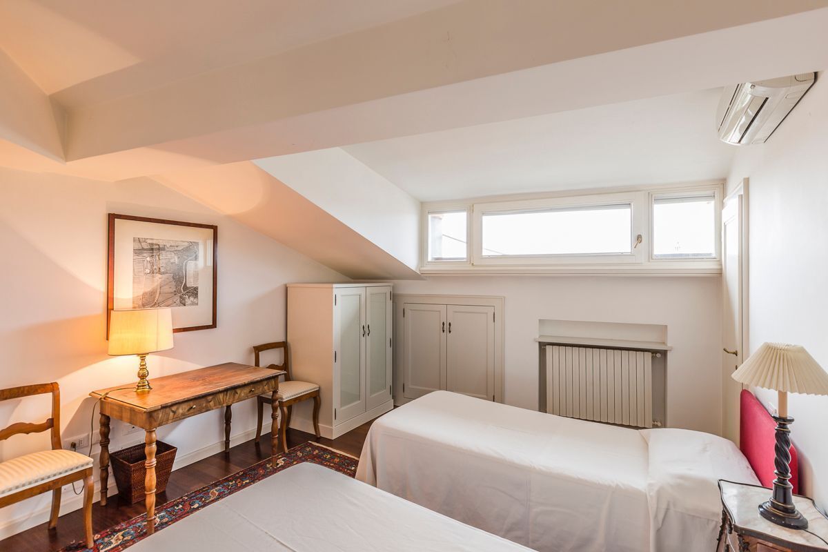 3 bedrooms, iron/ironing board, Internet, bed sheets