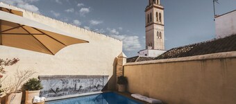 Palacio Catalina - Ten Bedroom Villa, Sleeps 22