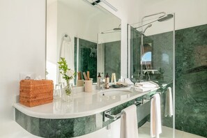Hair dryer, towels
